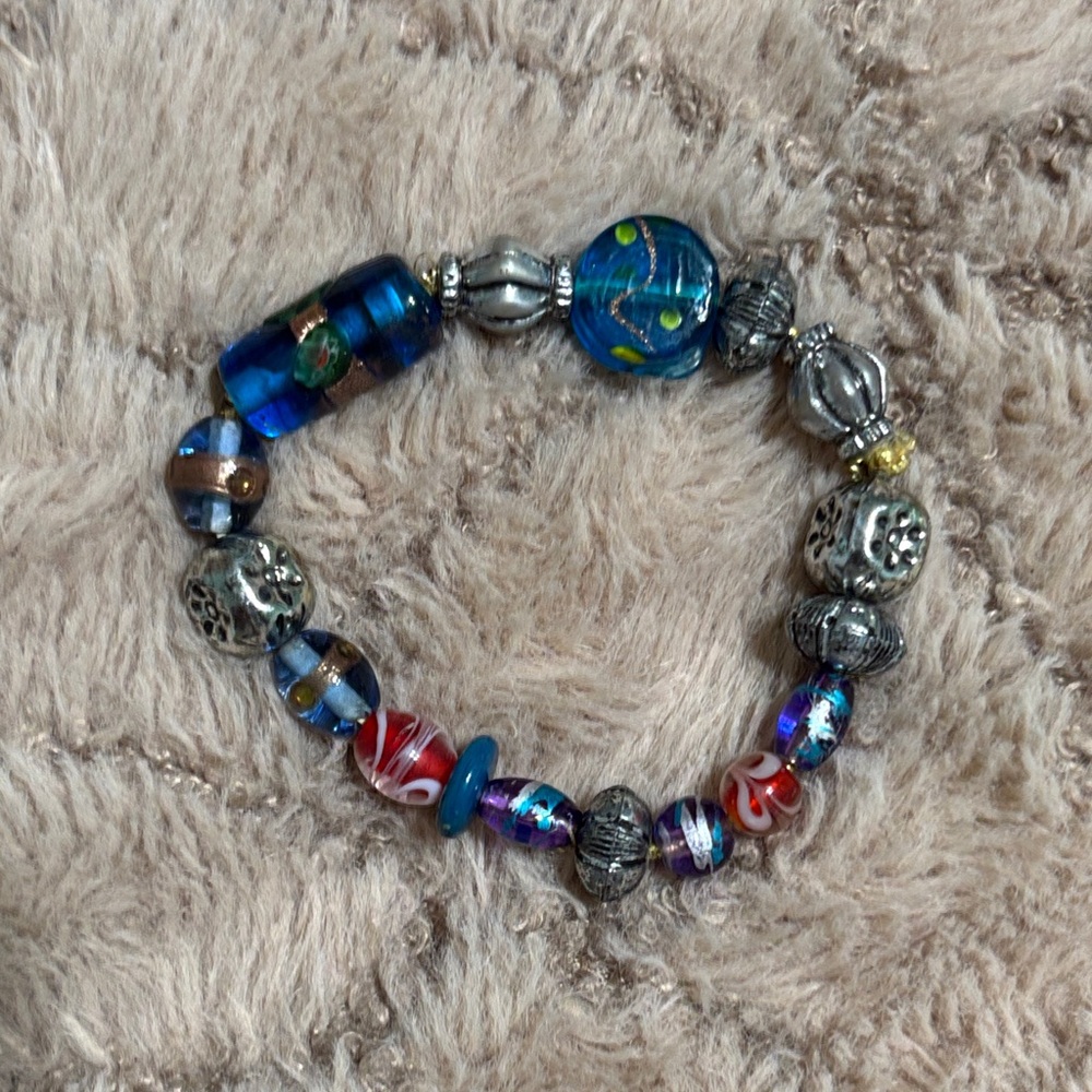Blue Glass Bead Charm Bracelet (handmade) - Picture 4 of 4
